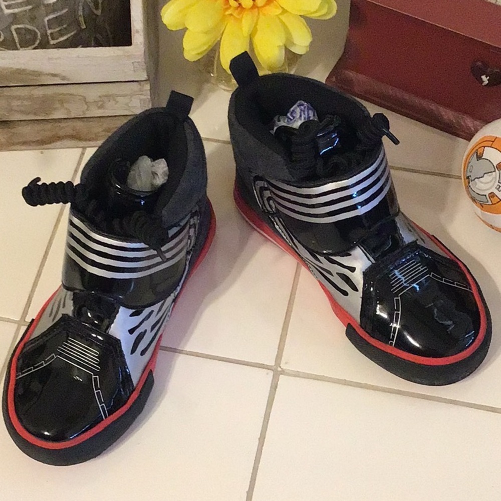 ‘Disney-Kylo Ren’ The Force Awakens Velcro-Strap Hi-Top Sneakers (#6) - Picture 2 of 8